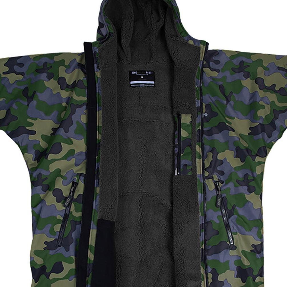 Two Bare Feet Kids Weatherproof Changing Robe & Changing Mat - Green Camo / Charcoal Extra Image 2